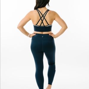 Navy Primo Mesh Leggings size 6-8